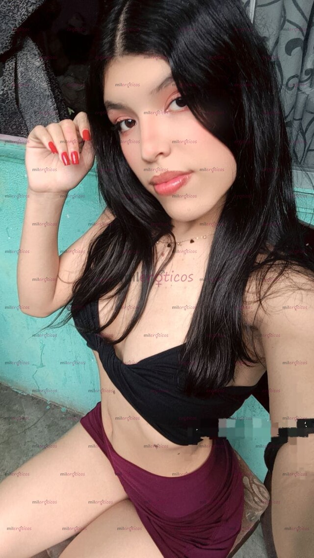 FOTOS DE SOY UNA FLACA HERMOSA DE PIEL SUAVE QUE TE SACARÁ TODA TU LECHE