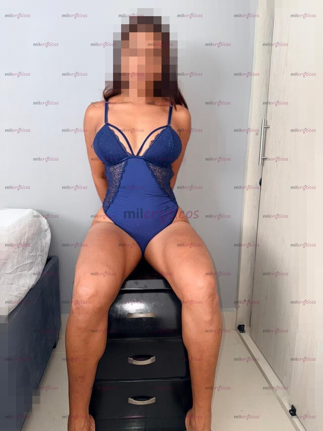 FOTOS DE DANIELA TU FLACA MORENA SEXY, COMPLACIENTE Y ATREVIDA