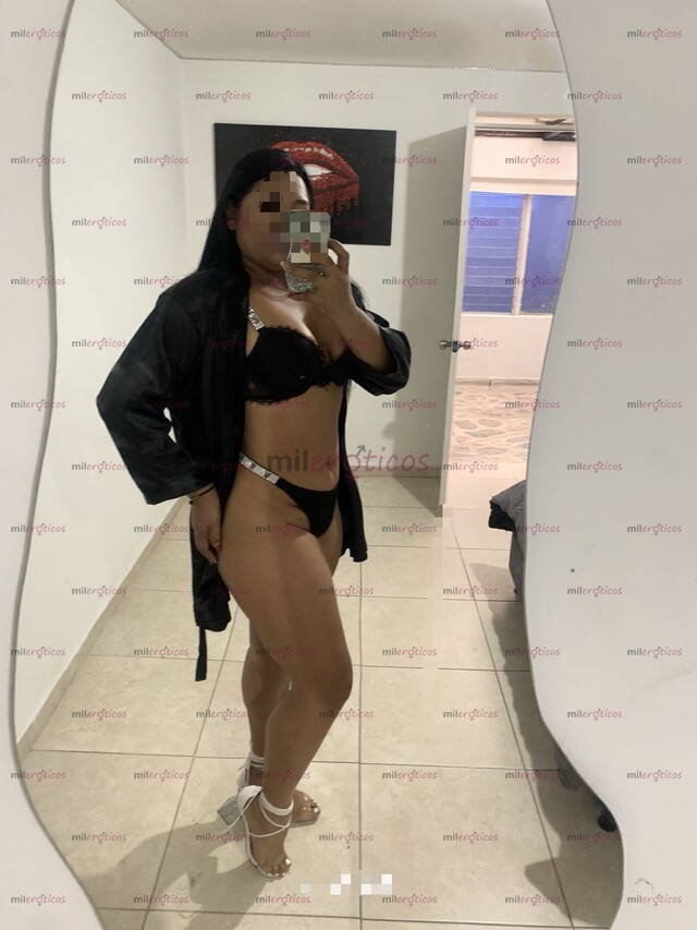 FOTOS DE DOMI EXCLUSIVA ESTRECHITA NINFÓMANA DE PASO EN TU CIUDAD VISÍTAME!