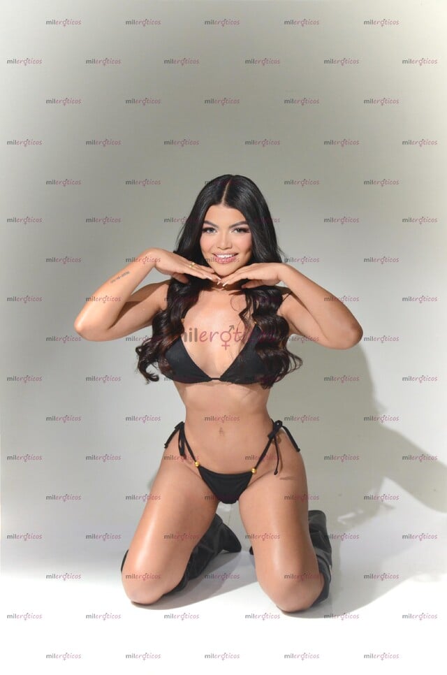 FOTOS DE CATALINA HERMOSA COLOMBIANA SEXY , COMPLACIENTE Y ARDIENTE