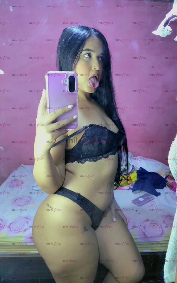 FOTOS DE HOLA AMOR SOY UNA BEBE CON SALTA DE SU MAMILA !! ESTOY BUSCANDO UNA GRANDE!!