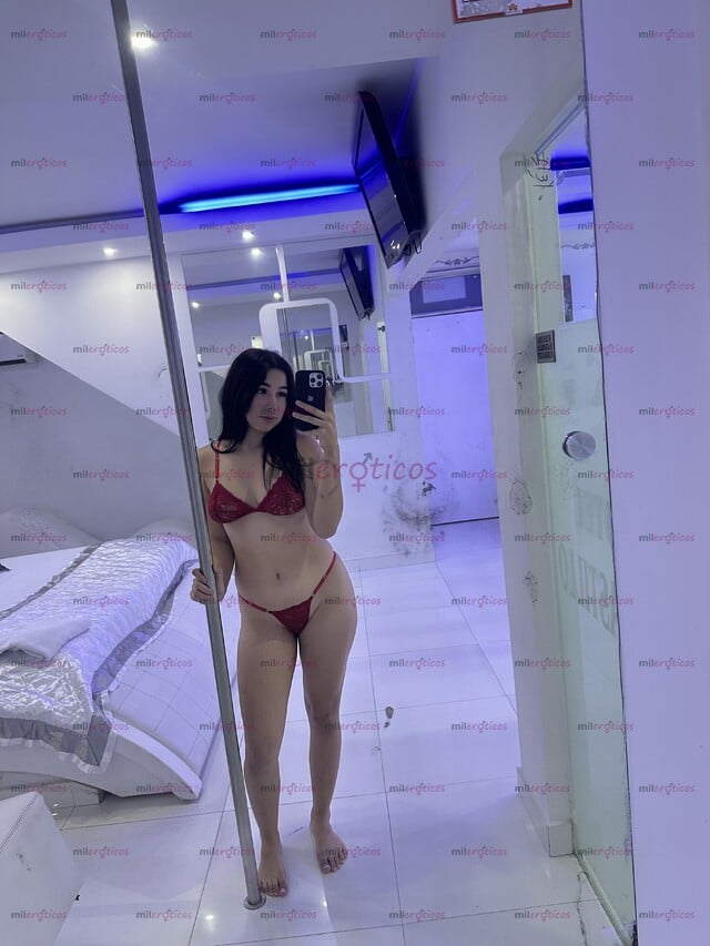 FOTOS DE HOLA AMOR SOY CAMILA, CON GANAS DE PASARLA BIEN CONTIGO Y HACERTE VENIR