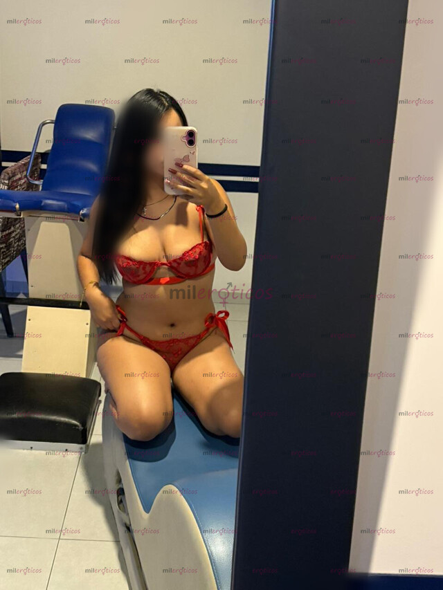 FOTOS DE PUTITA DE 19 AÑOS CACHONDA FLAQUITA TETONA Y JOVENCITA