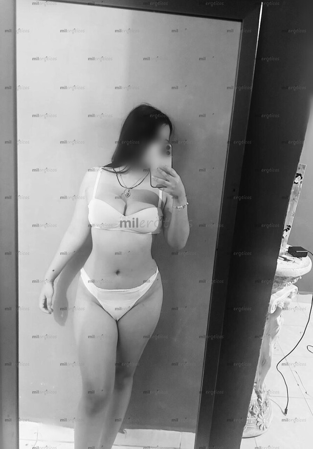 FOTOS DE PUTITA DE 19 AÑOS CACHONDA FLAQUITA TETONA Y JOVENCITA