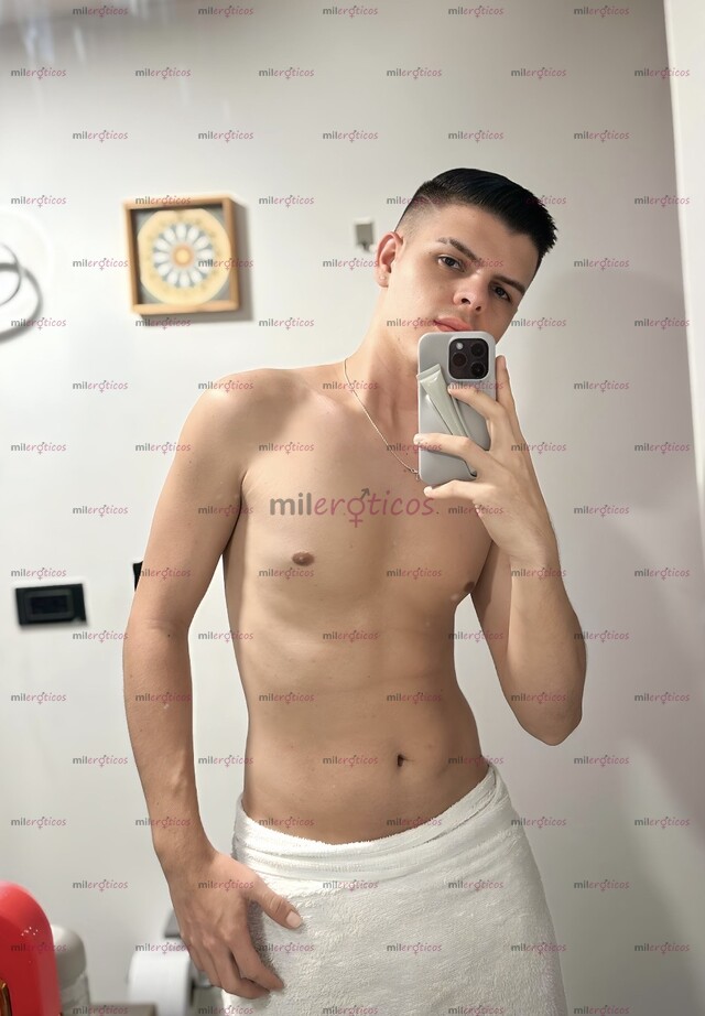 FOTOS DE AGUSTÍN ACOMPAÑANTE VERSÁTIL DE 27 AÑOS