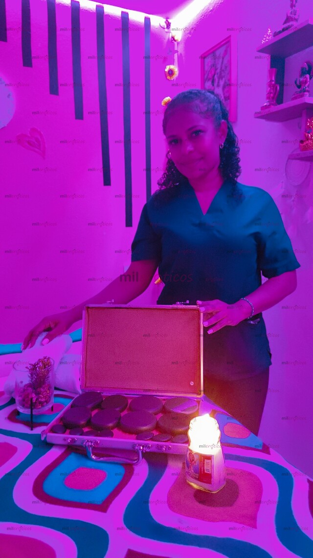 FOTOS DE SI BUSCAS UN VERDADERO SERVICIO DE MASAJE VEN Y VICITAME CUENTO CON TODO