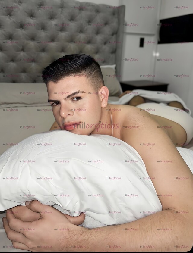 FOTOS DE AGUSTÍN ACOMPAÑANTE VERSÁTIL DE 27 AÑOS