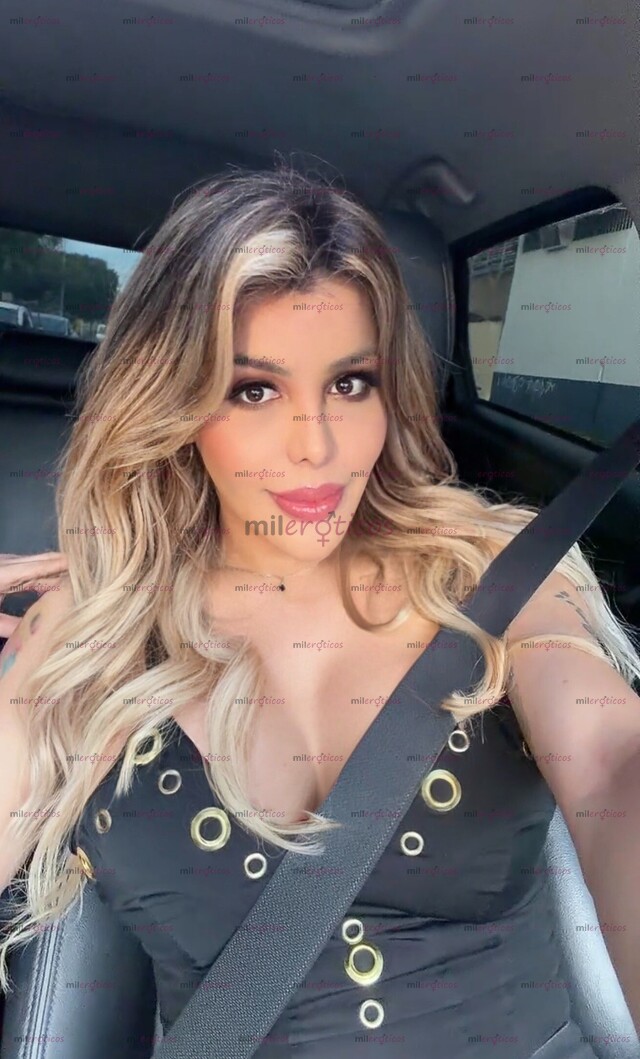 FOTOS DE DIOSA TRANS !!! RECIEN LLEGADA CON UN CUERPAZO VERGOTA DE 23 CMS