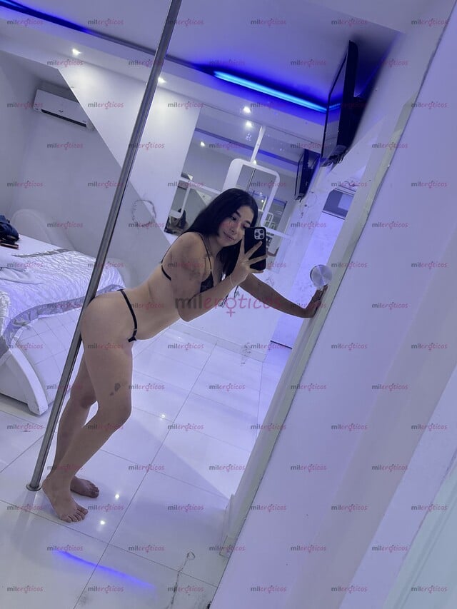 FOTOS DE HOLA AMOR SOY CAMILA, CON GANAS DE PASARLA BIEN CONTIGO Y HACERTE VENIR