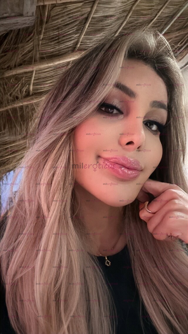 FOTOS DE DIOSA TRANS !!! RECIEN LLEGADA CON UN CUERPAZO VERGOTA DE 23 CMS