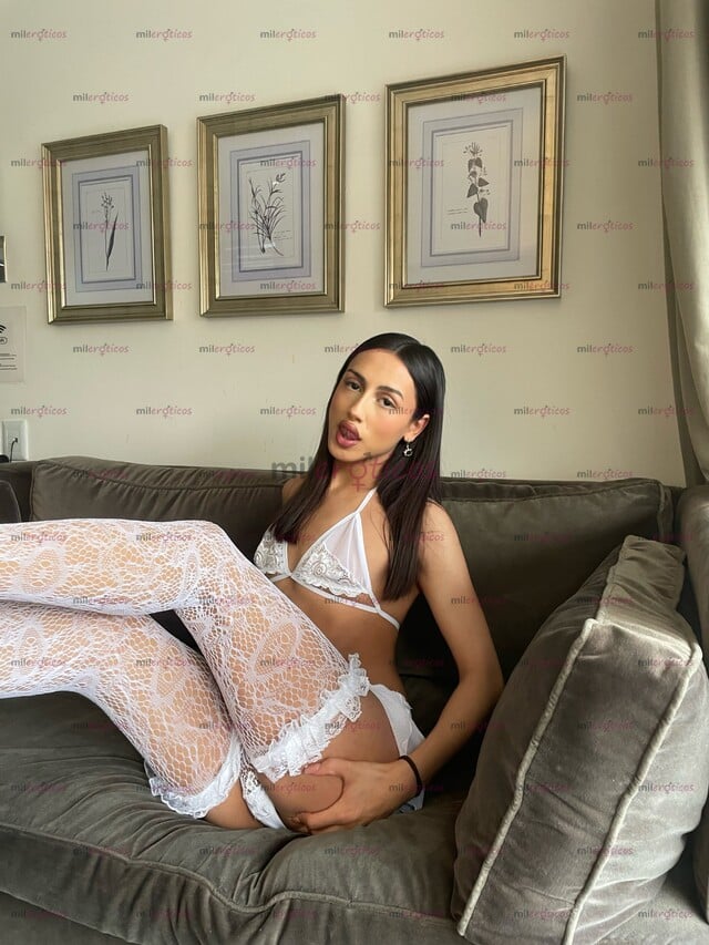 FOTOS DE ENGLISH!HERMOSA NIÑA TRANS INOCENTE PASIVA CON GANAS DE QUE ME SAQUEN MI LECHITA
