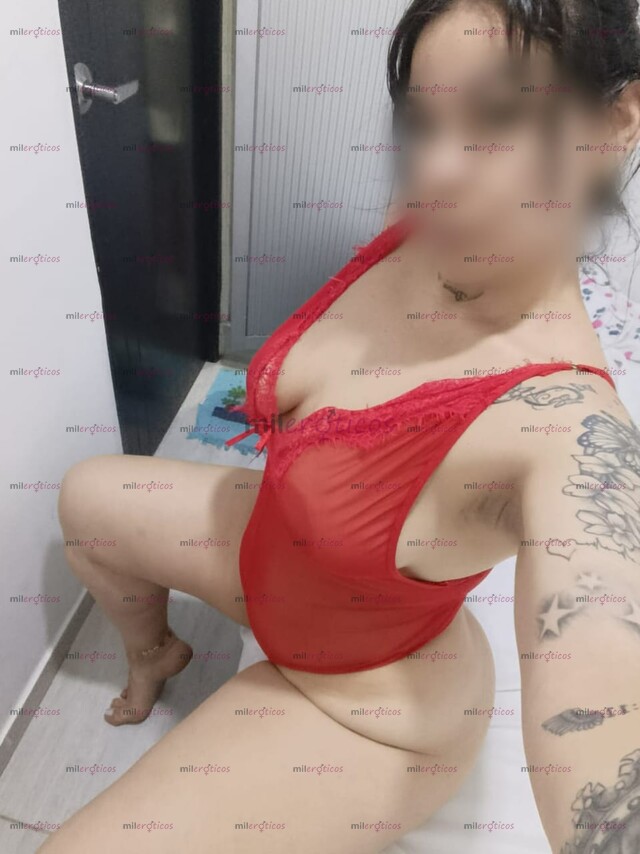 FOTOS DE LLEGANDO NUEVA VETERANA HERMOSA TROZA DE CUERPO NATURAL FOTOS REALES