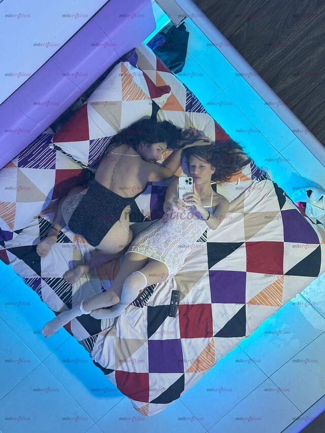 FOTOS DE LLEGO TU TRIO DOS CHICAS X UNO , APROVECHA