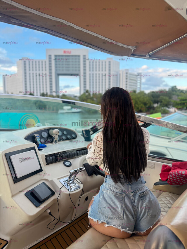 FOTOS DE HERMOSA Y MUY FEMENINA, NO TE QUEDES CON LAS GANAS DE CONOCERME