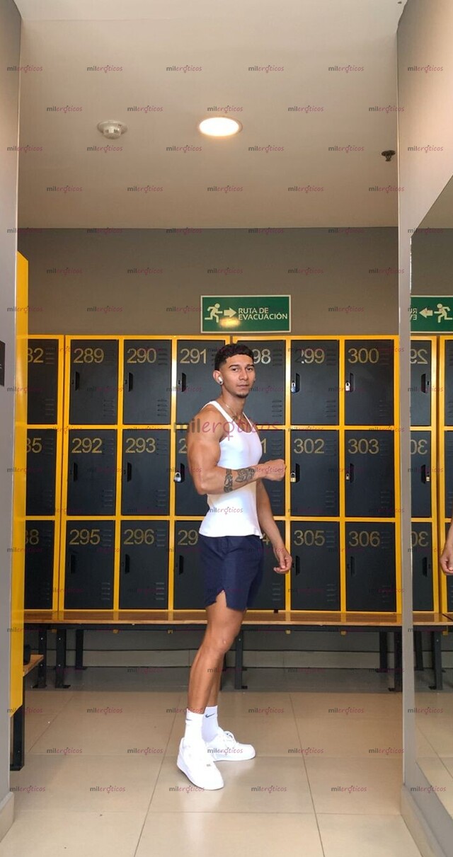 FOTOS DE GABRIEL JOVEN HETERO ATLETICO VERGON 21CM DE PLACER