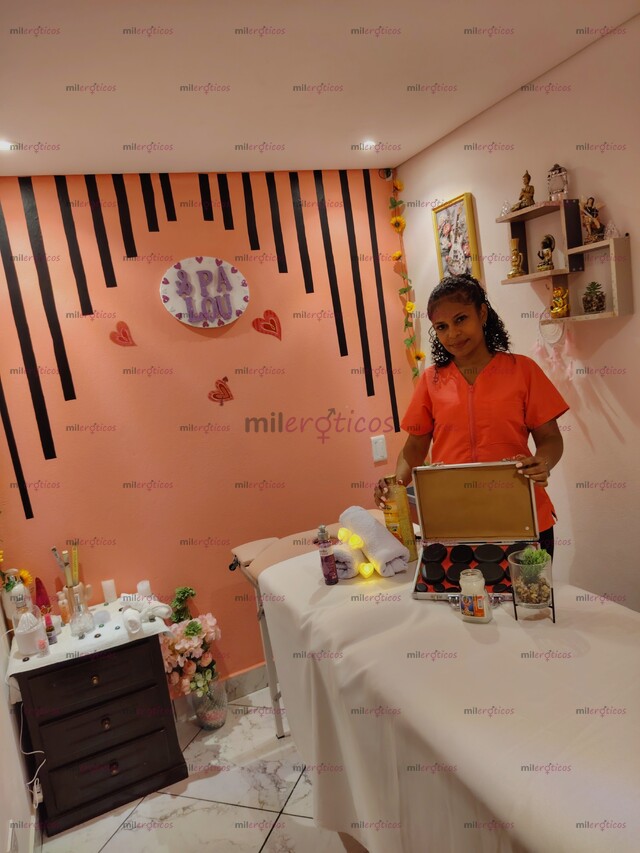 FOTOS DE SOLO SERVICIO DE MASAJE PROFESIONAL,CON SITIO ADECUADO PARA TU COMODIDAD