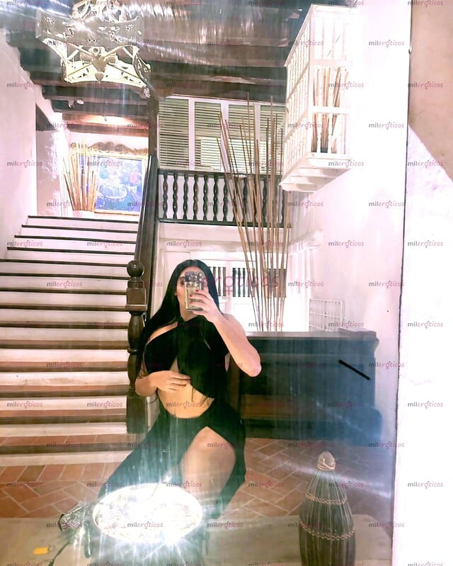 FOTOS DE ICONICA RECORDADA Y ESPAMPANANTE LA COSTEÑA MÁS EXÓTICA Y SEXI DE TODAS
