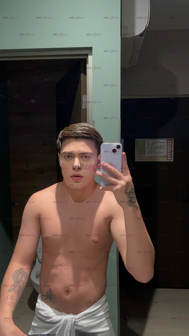 FOTOS DE TU JOVEN FANTASÍA 18 AÑOS ANYELO CON LUGAR