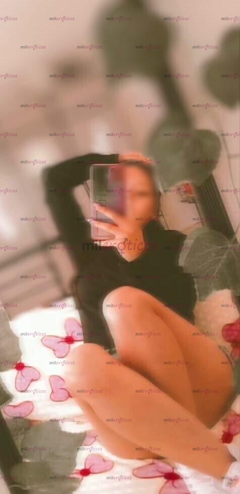 FOTOS DE HOLA BEBÉ SOY MARIEL DE 21 AÑOS Y BUENA ONDA ME GUSTA QUE ME COJAS DELICIOSO
