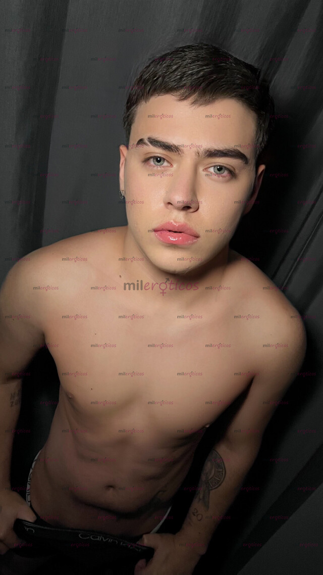 FOTOS DE TU JOVEN FANTASÍA 18 AÑOS ANYELO CON LUGAR