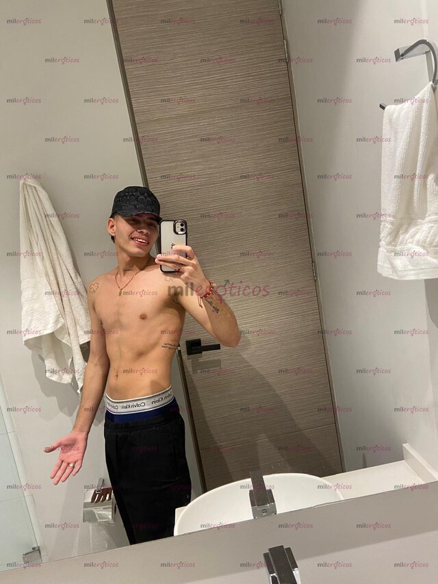 FOTOS DE MACHO SERIO CON BUENA DOTACIÓN DISPONIBLE PARA COMPLACERTE