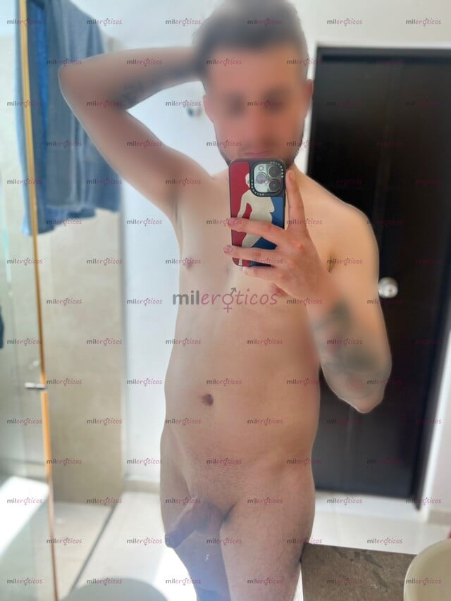 FOTOS DE LLEGÓ NICOLAS VIP, TU JUGUETE SEXUAL ESTOY EN CUNDINAMARCA.