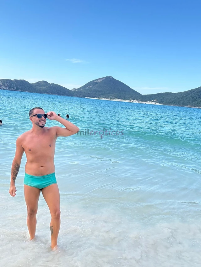 Sou um garoto de programa educado higienico e extremamente discreto ideal para quem busca prazer com tranquilidade sem pressa e sem experiencias mecan...