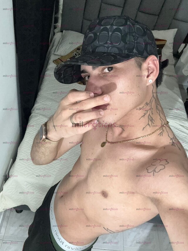 FOTOS DE MACHO SERIO CON BUENA DOTACIÓN DISPONIBLE PARA COMPLACERTE