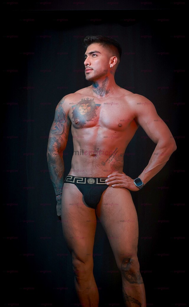 FOTOS DE MEXICANO VERSATIL ADAPTABLE, CALIENTE, SENSUAL Y COMPLACIENTE