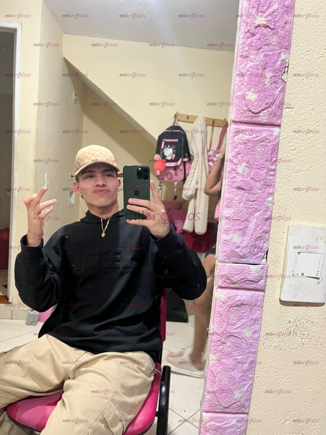 FOTOS DE MACHO SERIO CON BUENA DOTACIÓN DISPONIBLE PARA COMPLACERTE