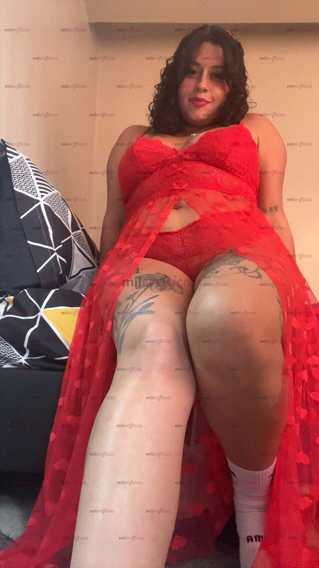 FOTOS DE DELICIOSA Y HERMOSA NALGONA CON GANAS DE DARTE MUCHO PLACER