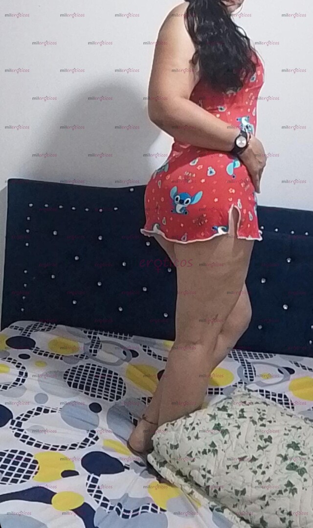 FOTOS DE SOY ALEJANDRA UNA CHICA COMPLACIENTE DESCOMPLICADA TRATO DE NOVIOS