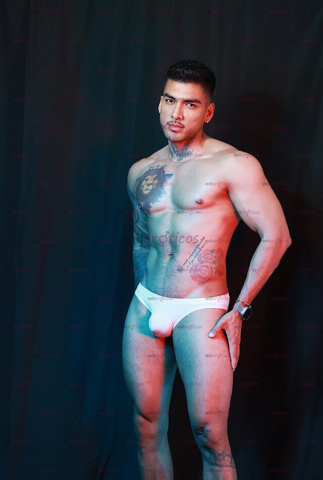 FOTOS DE JOSS MEXICANO DISCRETO Y COMPLACIENTE DISPONIBLE EN TU CIUDAD