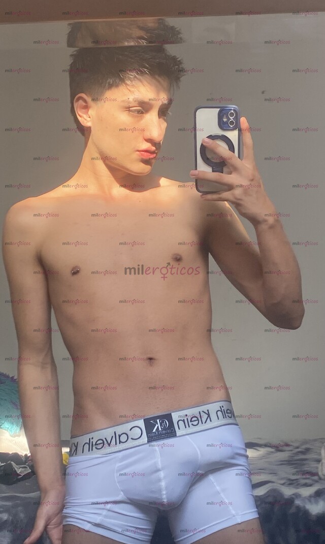 FOTOS DE JOVEN VERSÁTIL DISPONIBLE VARONIL Y COMPLACIENTE