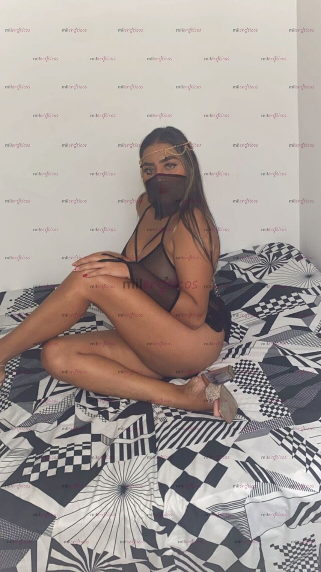 FOTOS DE PAOLA TU MORENITA ARDIENTE. Y MUY COMPLACIENTE CON MUCHAS GANAS