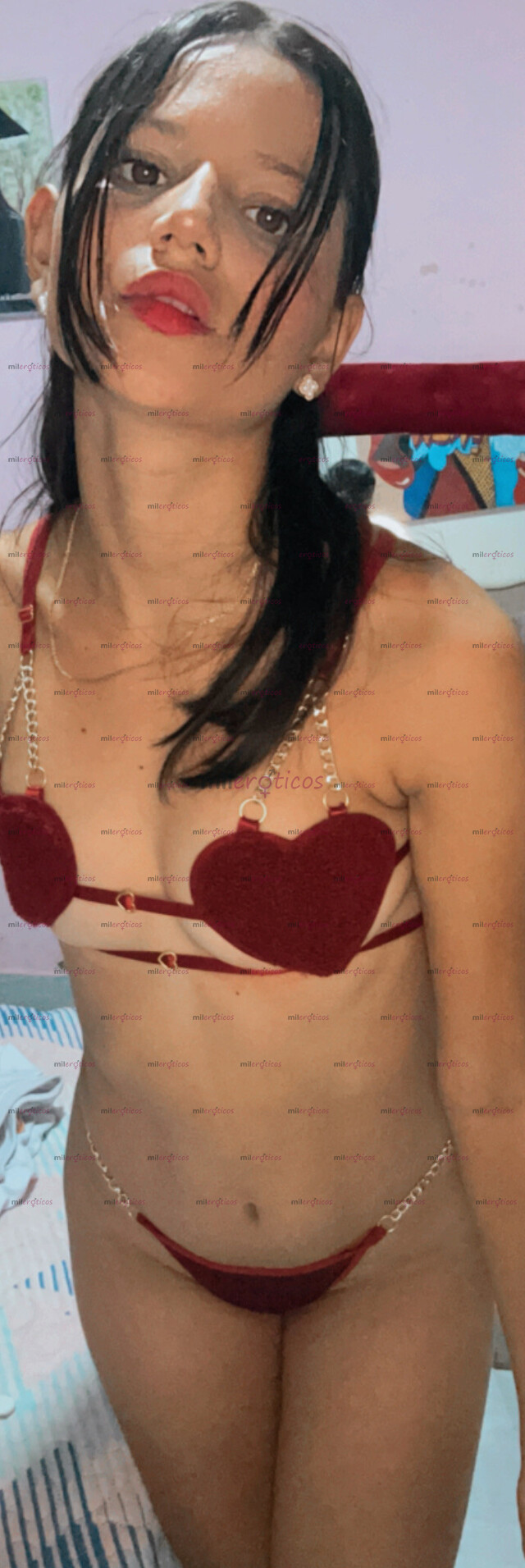 FOTOS DE RICA MUJER JOVEN ADICTA AL SEXO VIRTUAL Y VENIRSE CON TU NOMBRE
