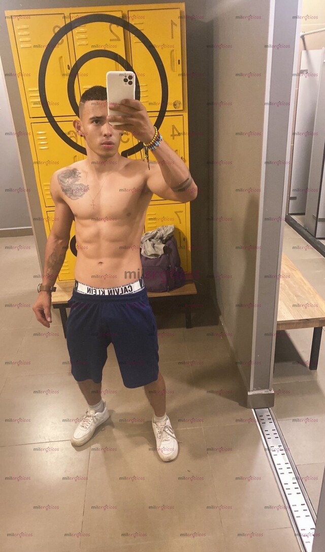 FOTOS DE TU MALANDRO IMDOMABLE CABRON BIXEXUAL ADICTO AL SEXO ÚNICO 100%REAL APT PRIVADO