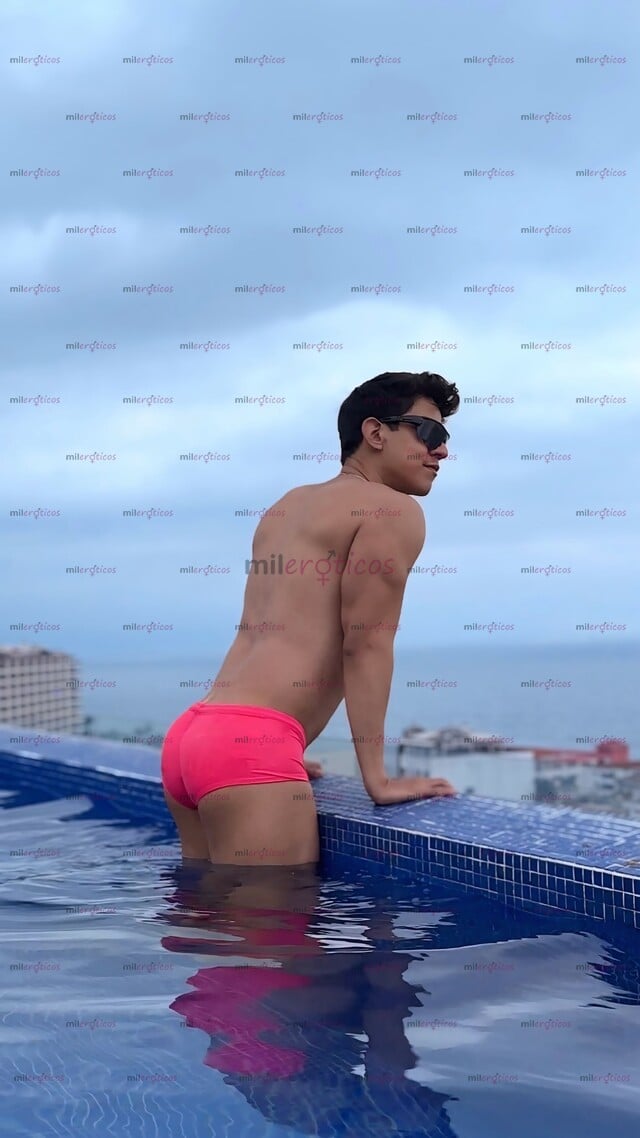 FOTOS DE DEL NORTE JOVEN GUAPO ATRACTIVO SERIO EDUCADO TAL COMO EN LAS FOTOS