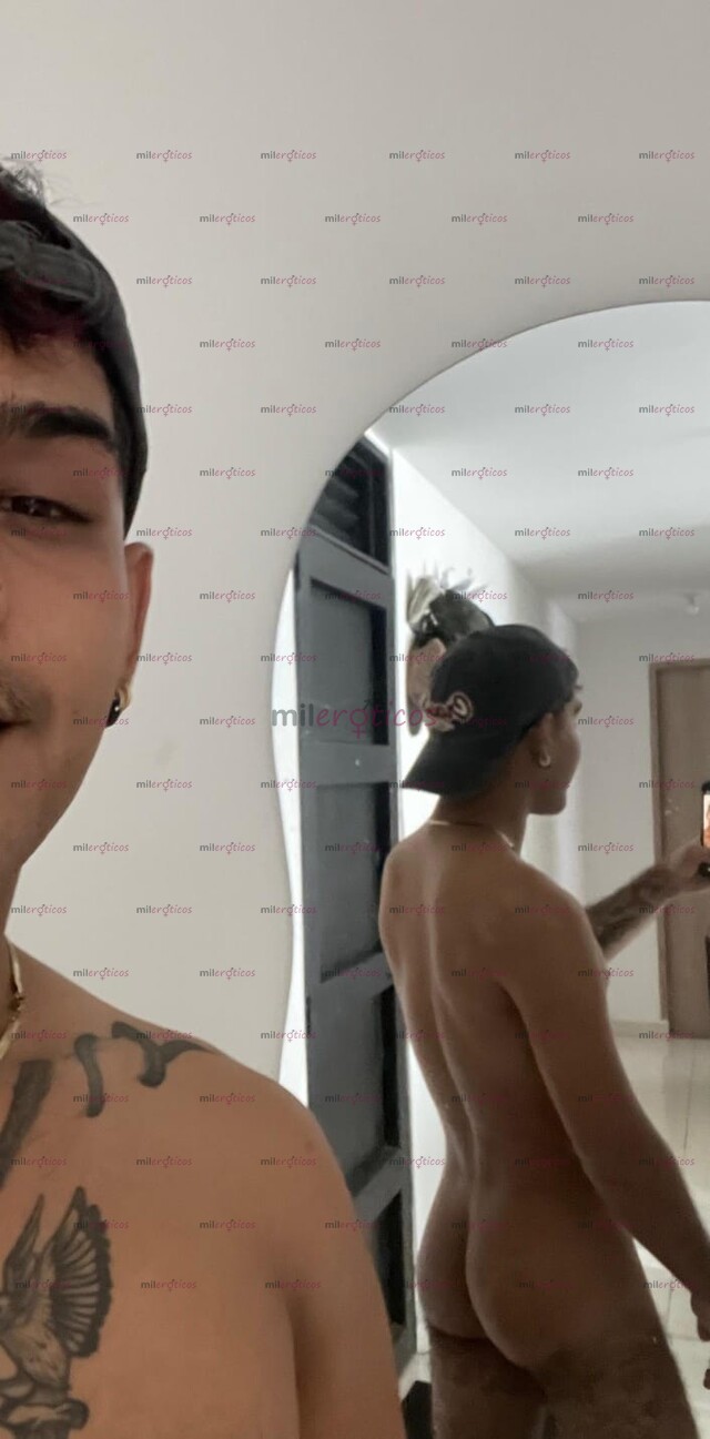 FOTOS DE POLLO PAISA VELLUDO TATUADO VARONIL Y DISCRETO.