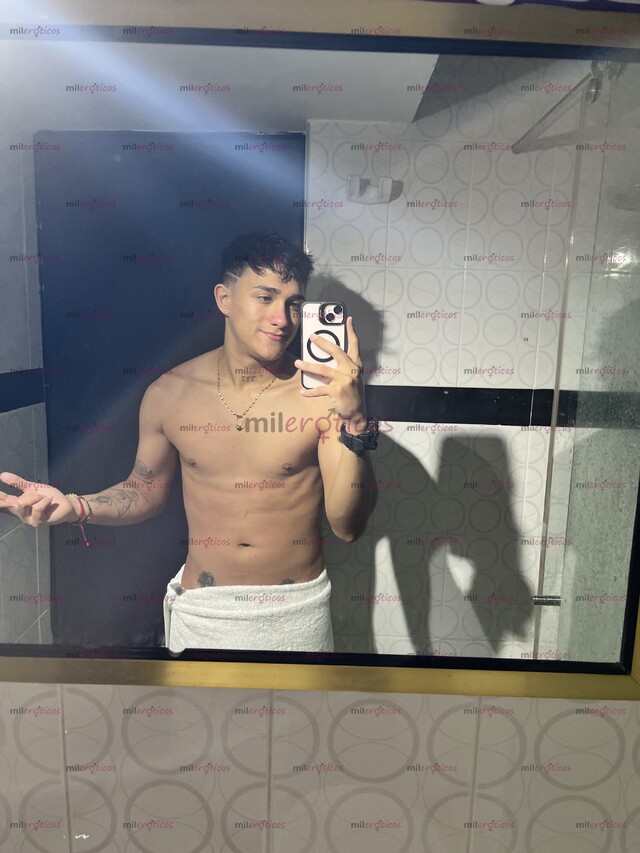 FOTOS DE VENTA DE CONTENIDO Y VIDEO LLAMADAS POLLO VERGON 22CM