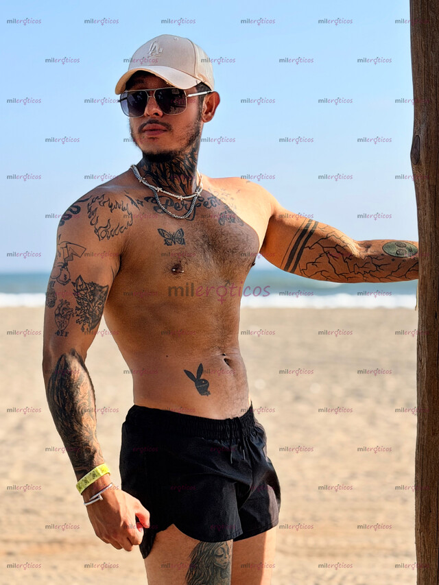 FOTOS DE TU CHICO DE ONLYFANS VICTOR EVANS ,EXPLORANDO AL MÁXIMO MI SEXUALIDAD