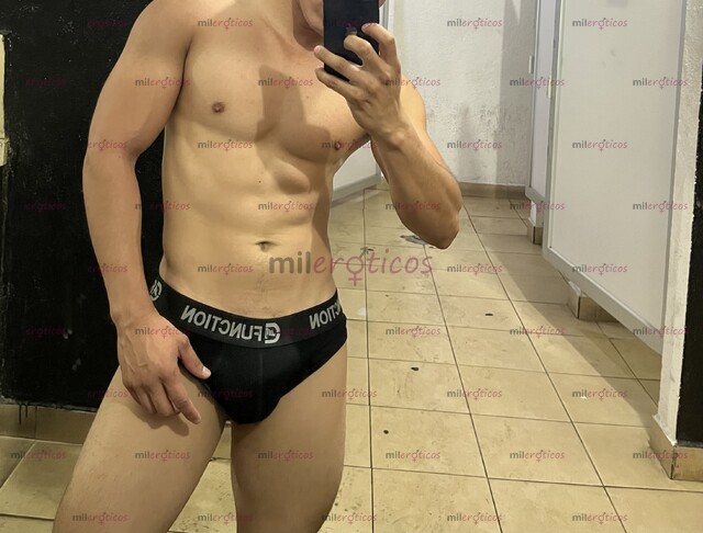 FOTOS DE HOLA SOY TONY LATINO HOT COMPLACIENTE ATRACTIVO INTER