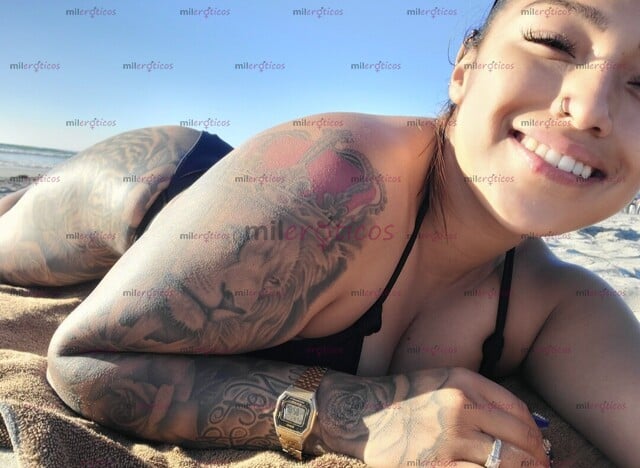 FOTOS DE JOVEN FITNESS , GUAPA ,SEXY Y CON TATUAJES