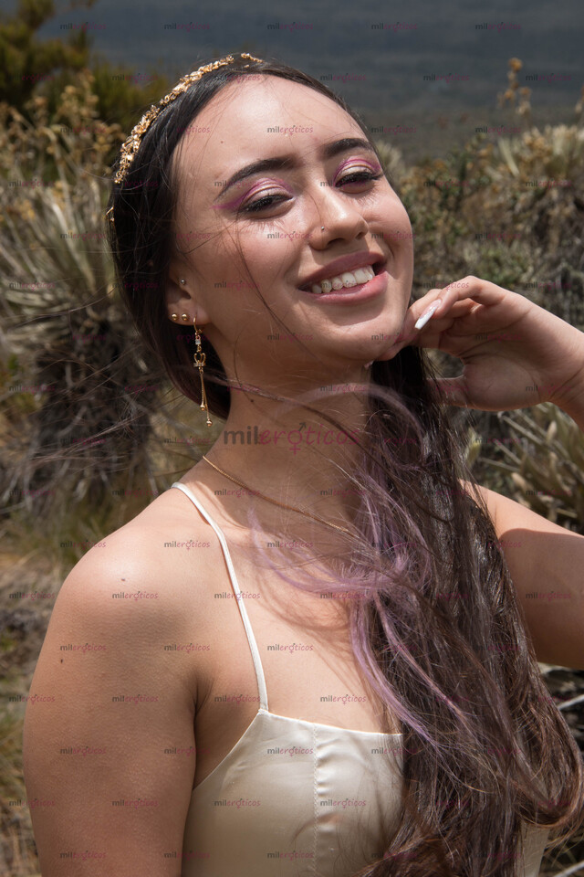 FOTOS DE JOVEN, TRAVIESA Y LISTA PARA PORTARME MAL CONTIGO. ¿ENTRAS?