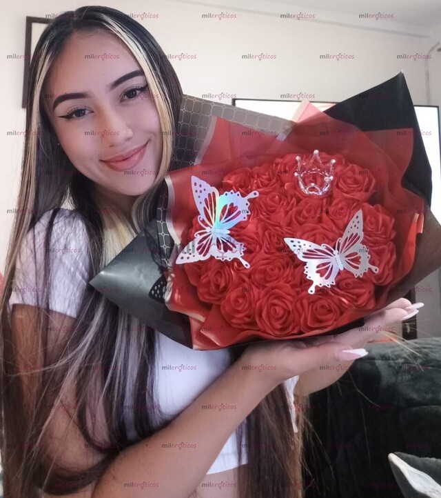 FOTOS DE JOVEN, TRAVIESA Y LISTA PARA PORTARME MAL CONTIGO. ¿ENTRAS?