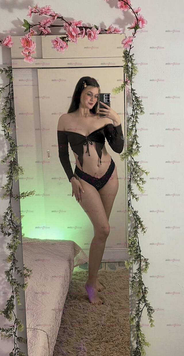 FOTOS DE SOY IVY , PEQUEÑA JOVEN, SEXY, DIVERTIDA, HOT Y ATENTA.