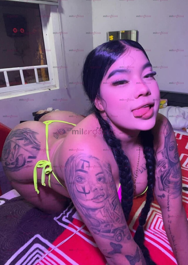 FOTOS DE PROMO 40 40COQUETA TATUADITA CENOS OPERADOS LINDA PELINEGRA
