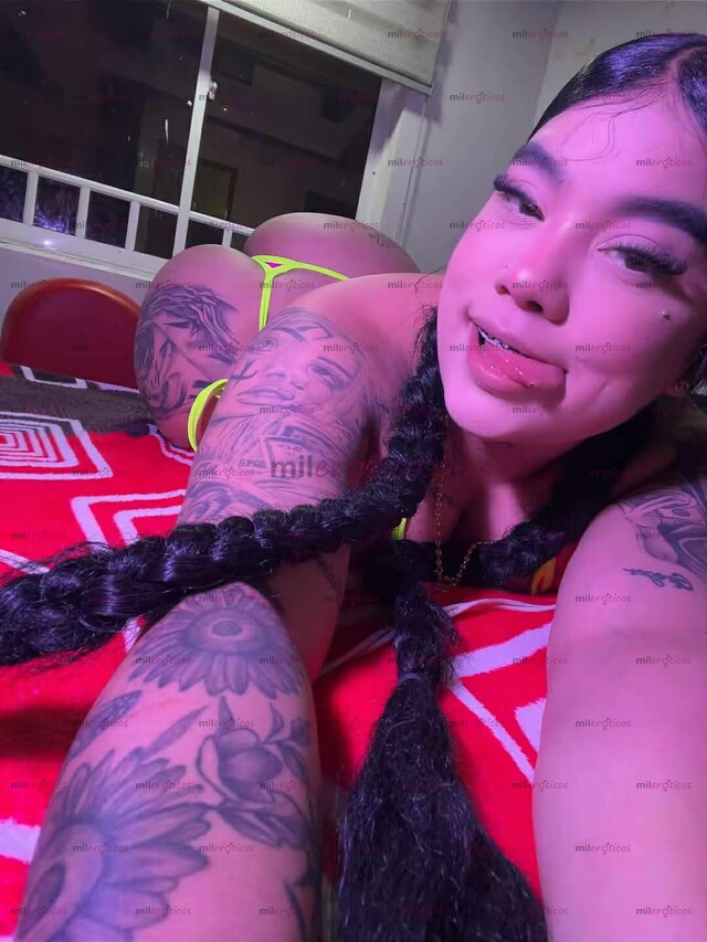 FOTOS DE PROMO 40 40COQUETA TATUADITA CENOS OPERADOS LINDA PELINEGRA