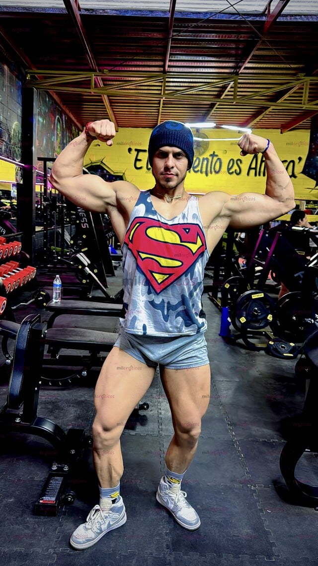 FOTOS DE CHICO GUAPO CALIENTE EN TU CIUDAD DISPUESTO A COMPLACERTE