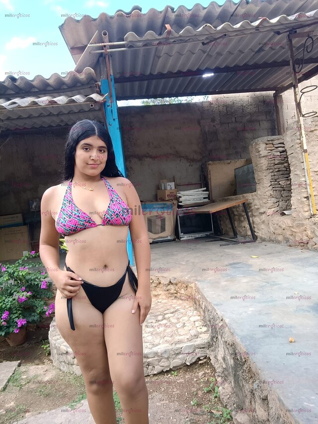 FOTOS DE SENSUAL FLAQUITA SOY UNA MUÑEQUITA BIEN CACHONDA Y APASIONADA DÉJATE CONSENTIR